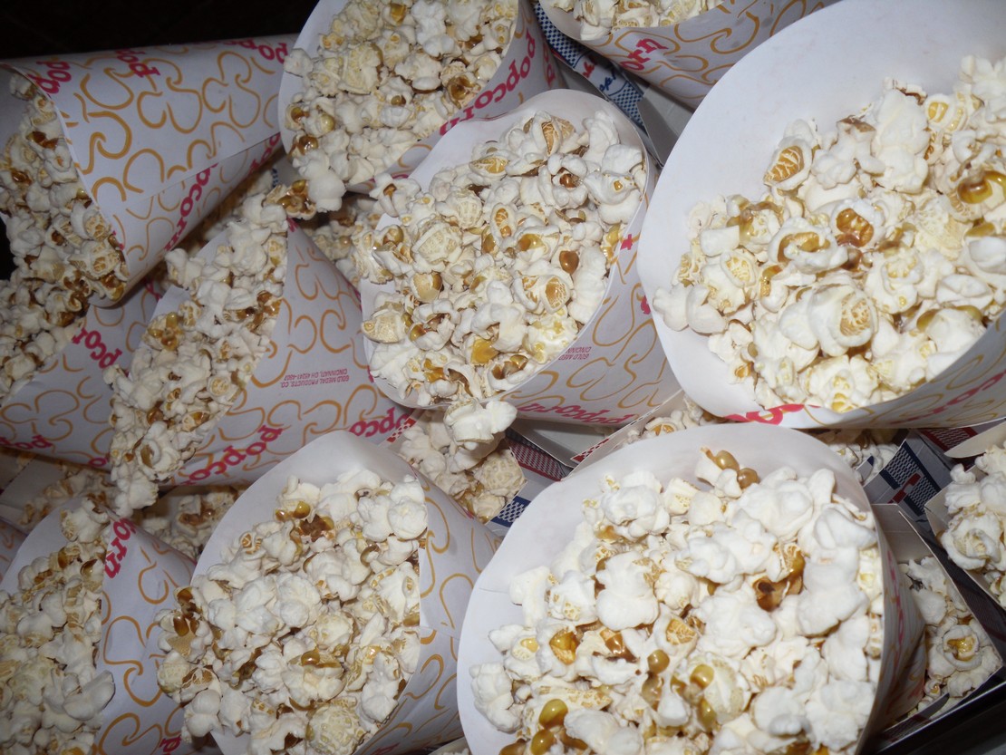 Popcorn Machine Hire with an attendant. Attended Popcorn Service. Fun